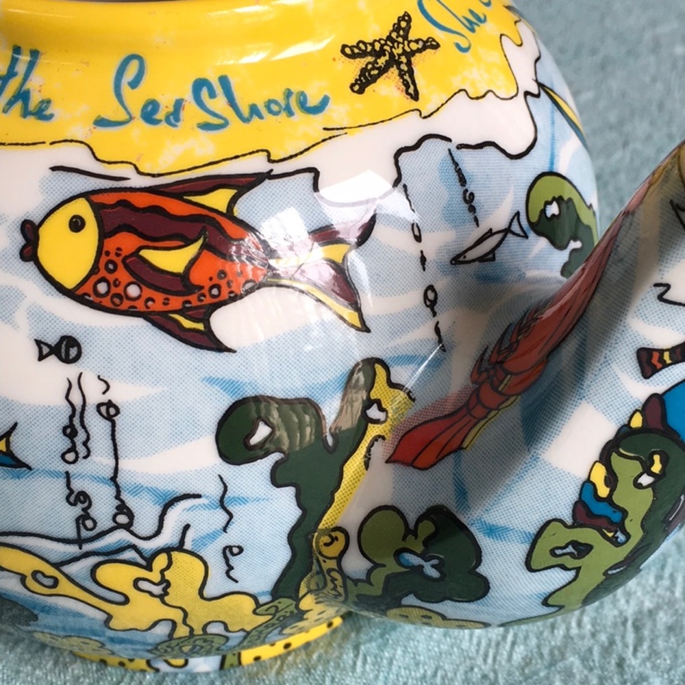 Cardew Designs Sea Shells Teapot, Rare Design - Picture 7 of 13